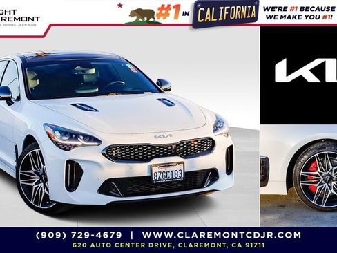 Used 2022 Kia Stinger GT2 image 1