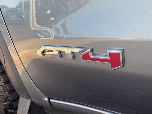 Used 2019 GMC Sierra 1500 AT4 w/ AT4 Premium Package AWD/4WD image 18