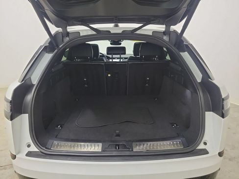 Used 2025 Land Rover Range Rover Velar Dynamic SE AWD/4WD image 9