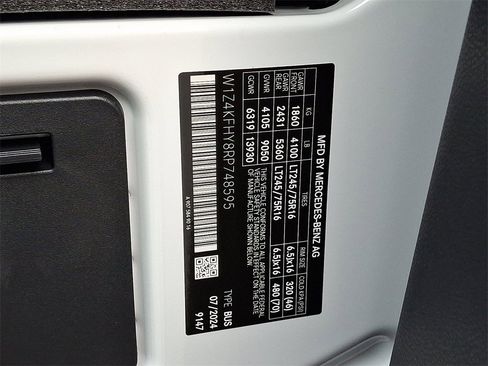 New 2024 Mercedes-Benz Sprinter 2500 image 18