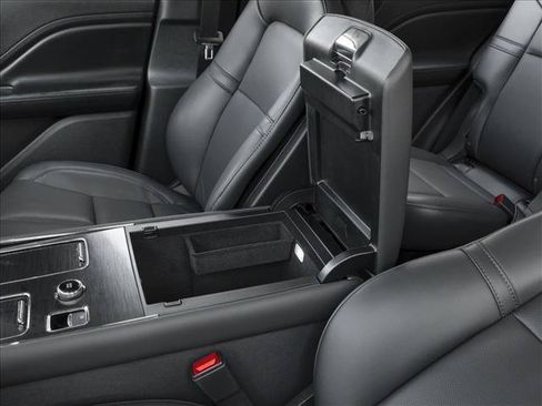 New 2026 Lincoln Aviator Reserve AWD/4WD image 10