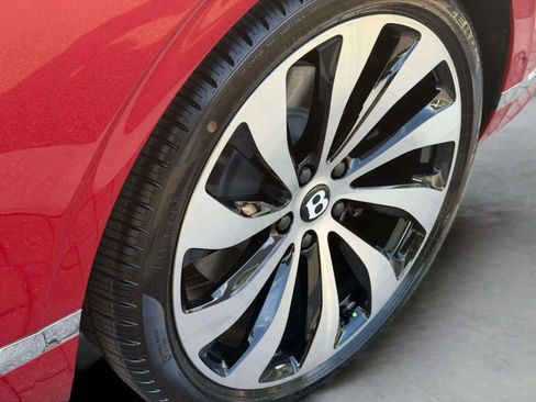 New 2026 Bentley Continental GTC AWD/4WD image 42