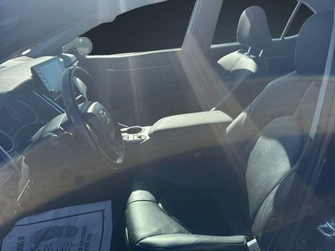 Used 2021 Toyota Camry XSE w/ Cold Weather Package image 9