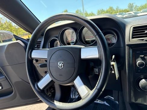 Used 2009 Dodge Challenger R/T w/ Sound Group RWD image 22