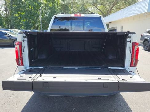 Used 2025 Ford F150 Lariat w/ Equipment Group 502A High AWD/4WD image 13