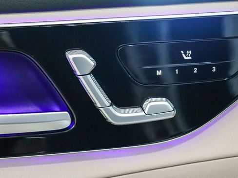 Certified 2024 Mercedes-Benz C 300 Sedan image 21