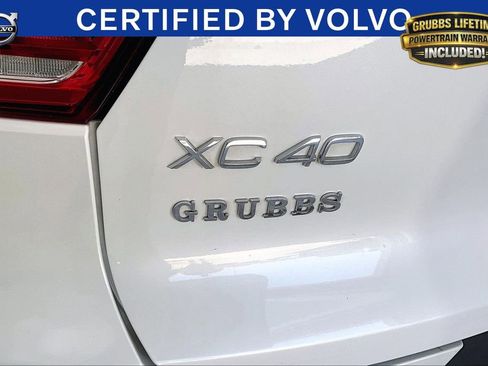 Certified 2024 Volvo XC40 B5 Ultimate w/ Protection Package Premier AWD/4WD image 40