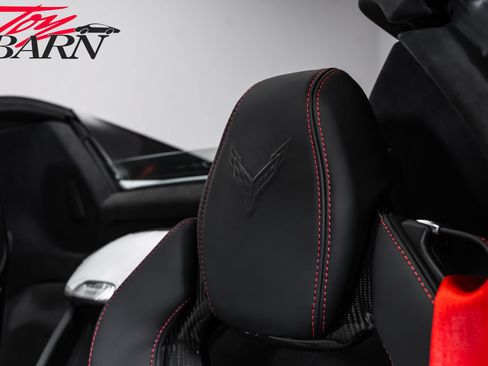 Used 2023 Chevrolet Corvette Z06 RWD image 32