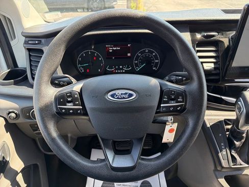 Used 2023 Ford Transit 350 XLT image 17