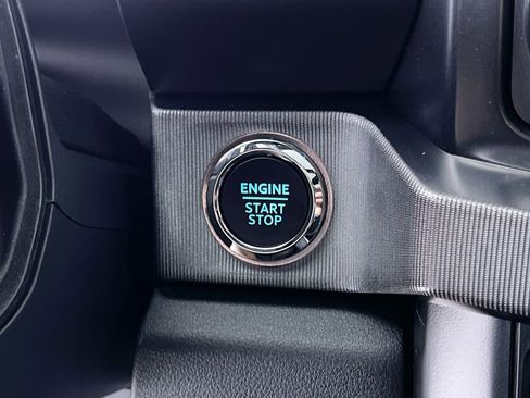 New 2026 Ford F250 Platinum image 28