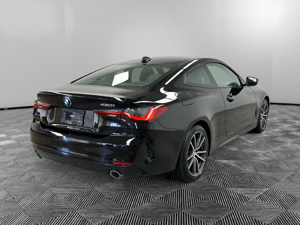 Used 2021 BMW 430i xDrive Coupe w/ Convenience Package AWD/4WD image 5