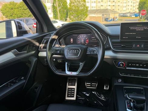 Used 2018 Audi SQ5 Prestige w/ Prestige Package AWD/4WD image 28