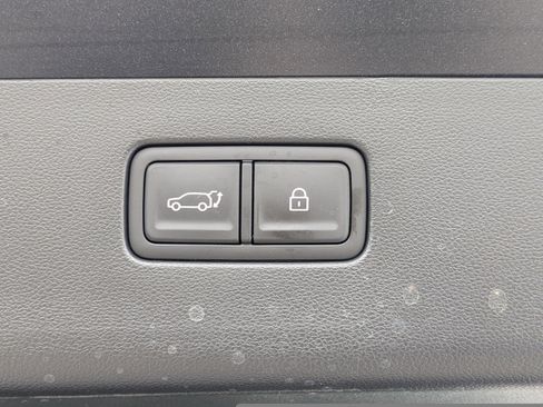 Certified 2026 Hyundai Ioniq 9 SE AWD/4WD image 11
