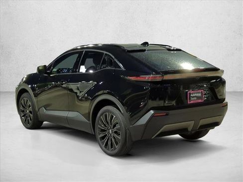 New 2026 Toyota C-HR AWD/4WD image 9