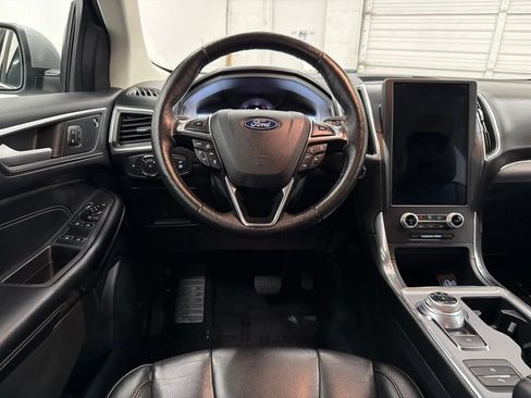 Used 2022 Ford Edge Titanium w/ Equipment Group 301A AWD/4WD image 24