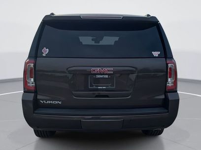 Used 2019 GMC Yukon SLT w/ Premium Edition