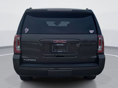 Used 2019 GMC Yukon SLT w/ Premium Edition image 4