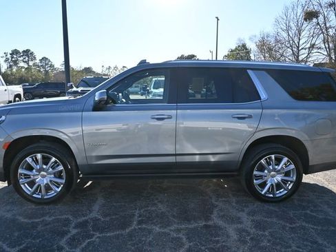 Used 2024 Chevrolet Tahoe High Country w/ Premium Package image 2