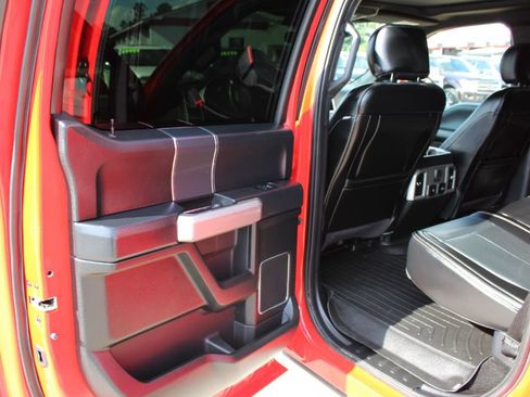 Used 2018 Ford F150 Lariat w/ Equipment Group 502A Luxury image 10