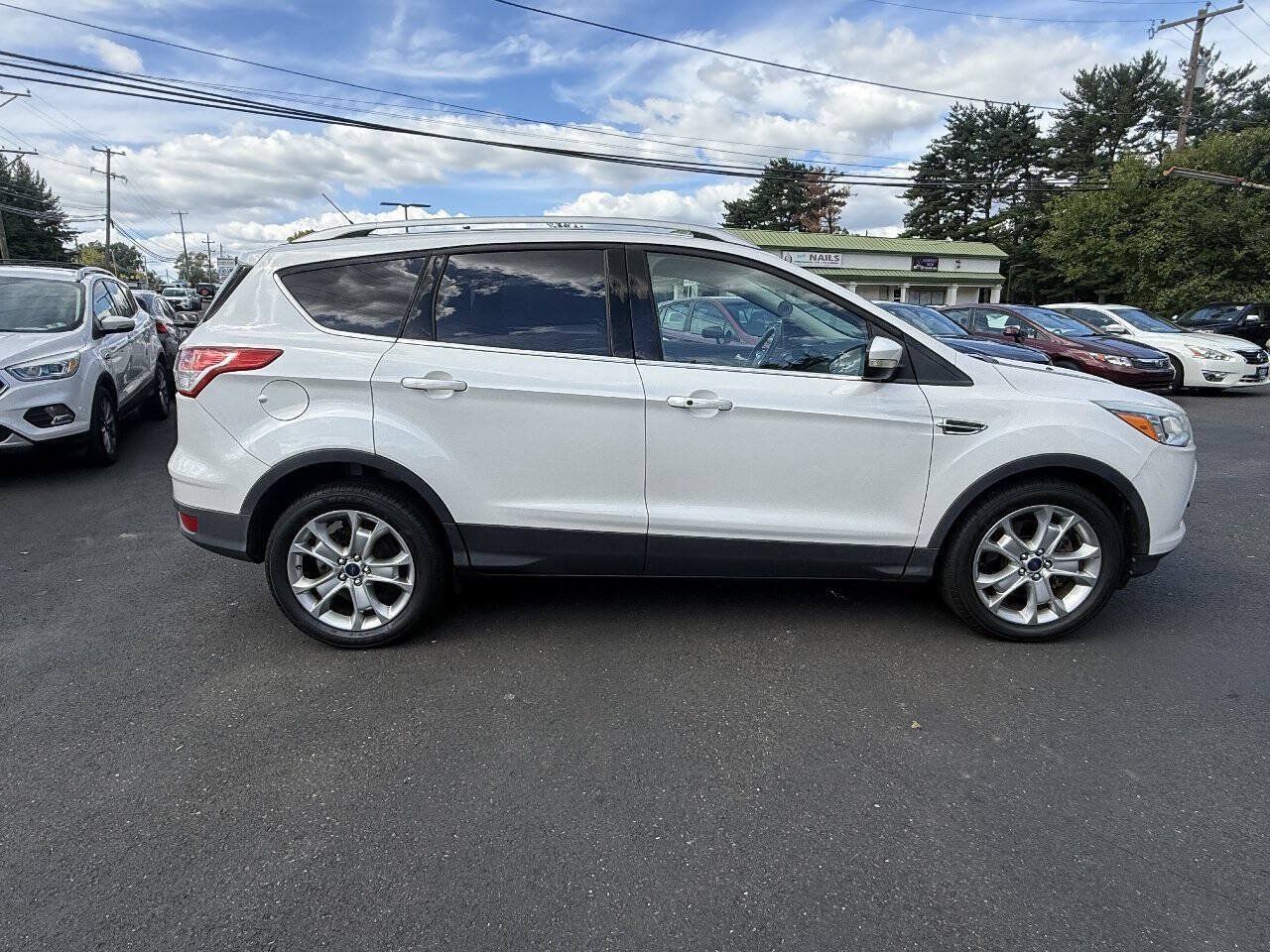 Used 2015 Ford Escape Titanium AWD/4WD image 12