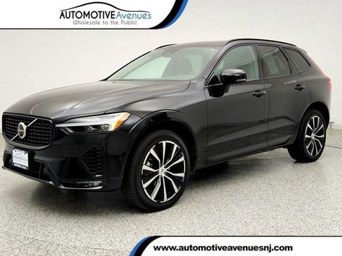 Used 2023 Volvo XC60 B5 Plus w/ Climate Package AWD/4WD image 1
