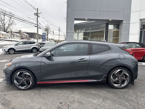 Used 2019 Hyundai Veloster Turbo image 3