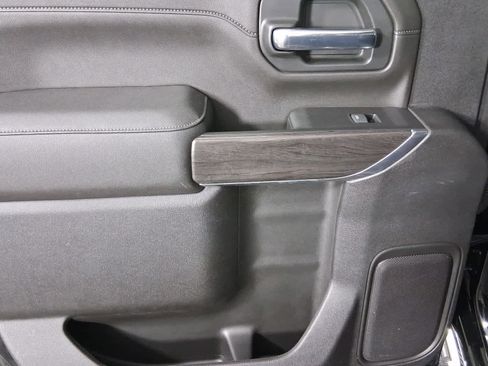 Used 2023 Chevrolet Silverado 2500 LTZ image 12