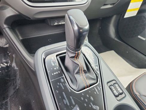New 2025 Subaru Crosstrek 2.5i Limited w/ Popular Package #3A image 19