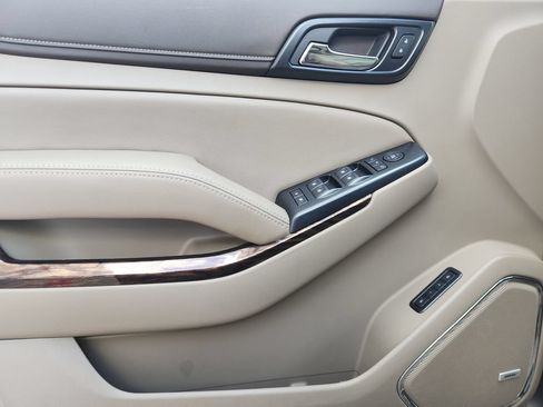 Used 2019 GMC Yukon SLT w/ Premium Edition RWD image 23