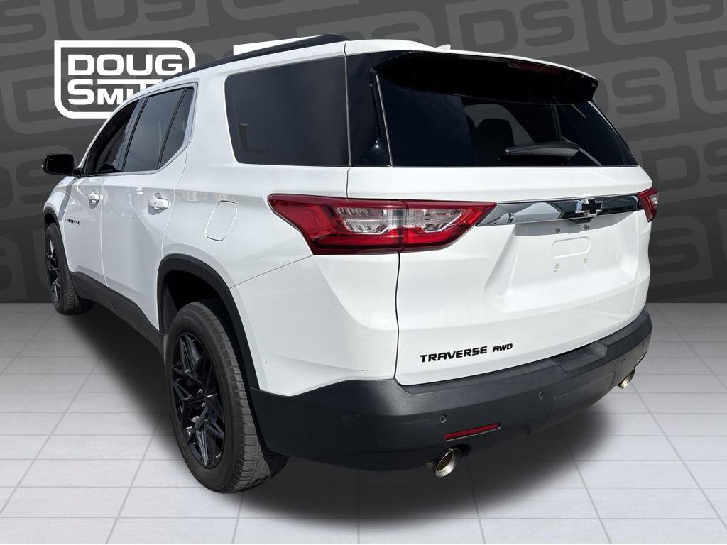 Used 2019 Chevrolet Traverse LT w/ LT Premium Package AWD/4WD image 4