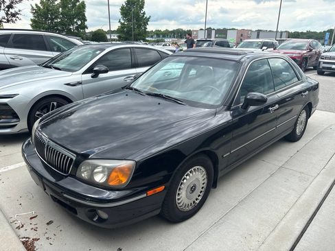 Used 2001 Hyundai XG300 FWD image 16
