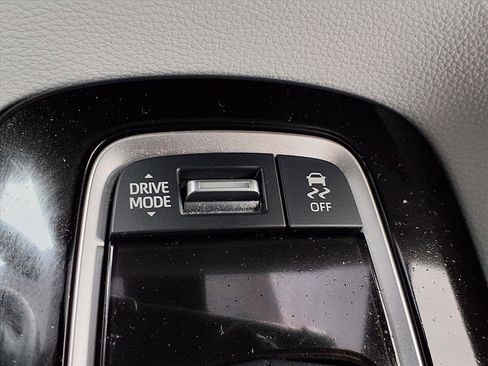 Used 2023 Toyota Corolla XSE image 21