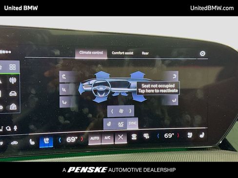 Used 2025 Audi SQ5 Prestige w/ Prestige Package AWD/4WD image 11