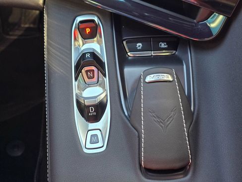 Used 2025 Chevrolet Corvette Stingray Preferred Cpe w/ Stealth Interior Trim Package RWD image 24