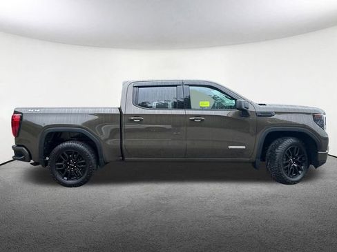 Used 2023 GMC Sierra 1500 Elevation AWD/4WD image 18
