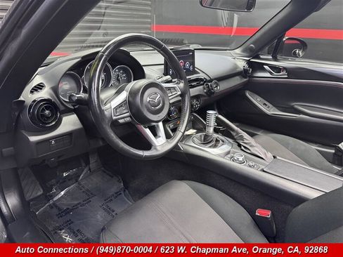 Used 2019 MAZDA MX-5 Miata RF Club RWD image 11