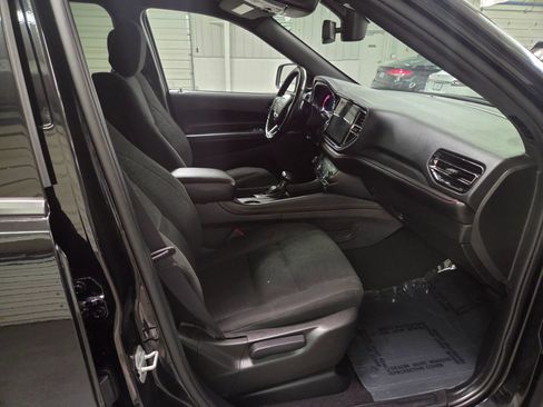Used 2025 Dodge Durango GT AWD/4WD image 29