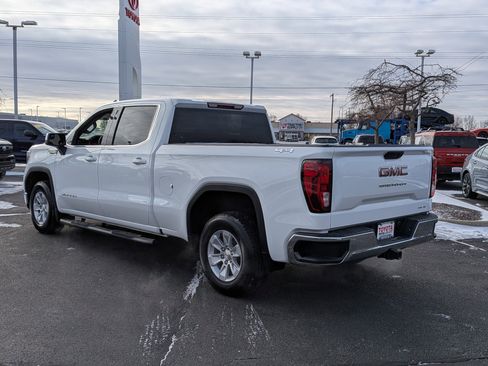 Used 2025 GMC Sierra 1500 SLE image 6