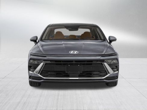 New 2026 Hyundai Sonata Limited FWD image 4