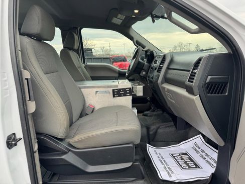 Used 2017 Ford F350 XL w/ Power Equipment Group image 18