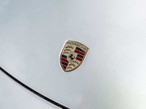 Used 2016 Porsche Cayman S image 41