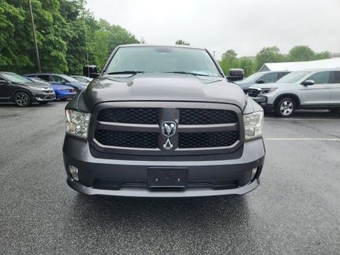 Used 2016 RAM 1500 Express RWD image 8