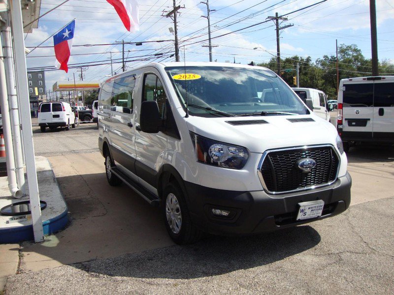 Used 2025 Ford Transit 250 Low Roof w/ Exterior Upgrade Package RWD image 1