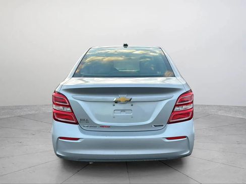 Used 2017 Chevrolet Sonic Premier image 4