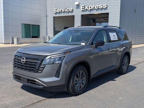 New 2026 Nissan Pathfinder SV AWD/4WD image 7