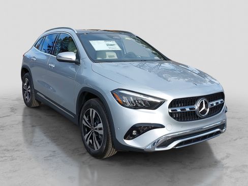 Certified 2025 Mercedes-Benz GLA 250 image 4