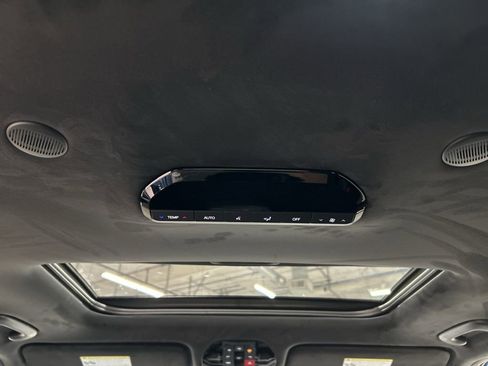 New 2027 Kia Telluride SX Prestige X-Pro image 32