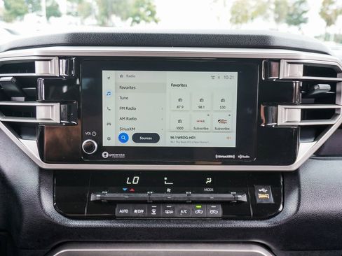 Used 2022 Toyota Tundra SR5 image 24