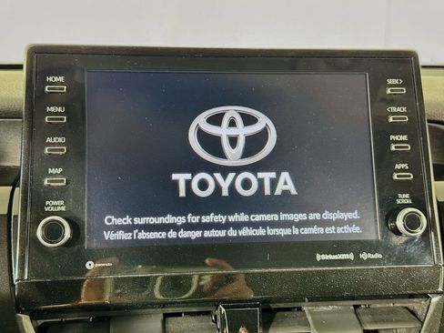 Used 2022 Toyota Camry XSE AWD/4WD image 38