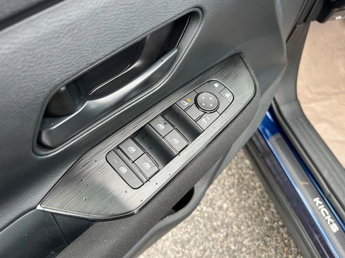 New 2026 Nissan Kicks S image 12